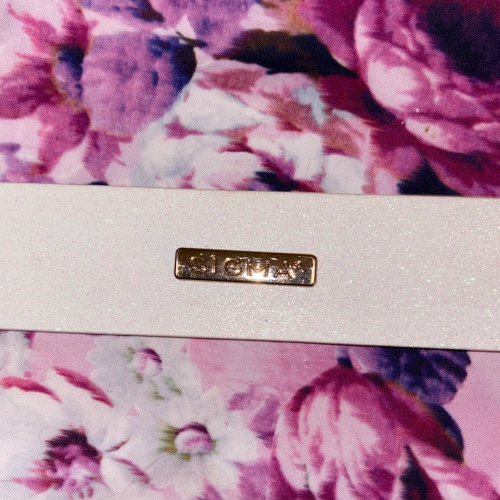 Sigma Beauty, Warm Wishes Eyeshadow Palette